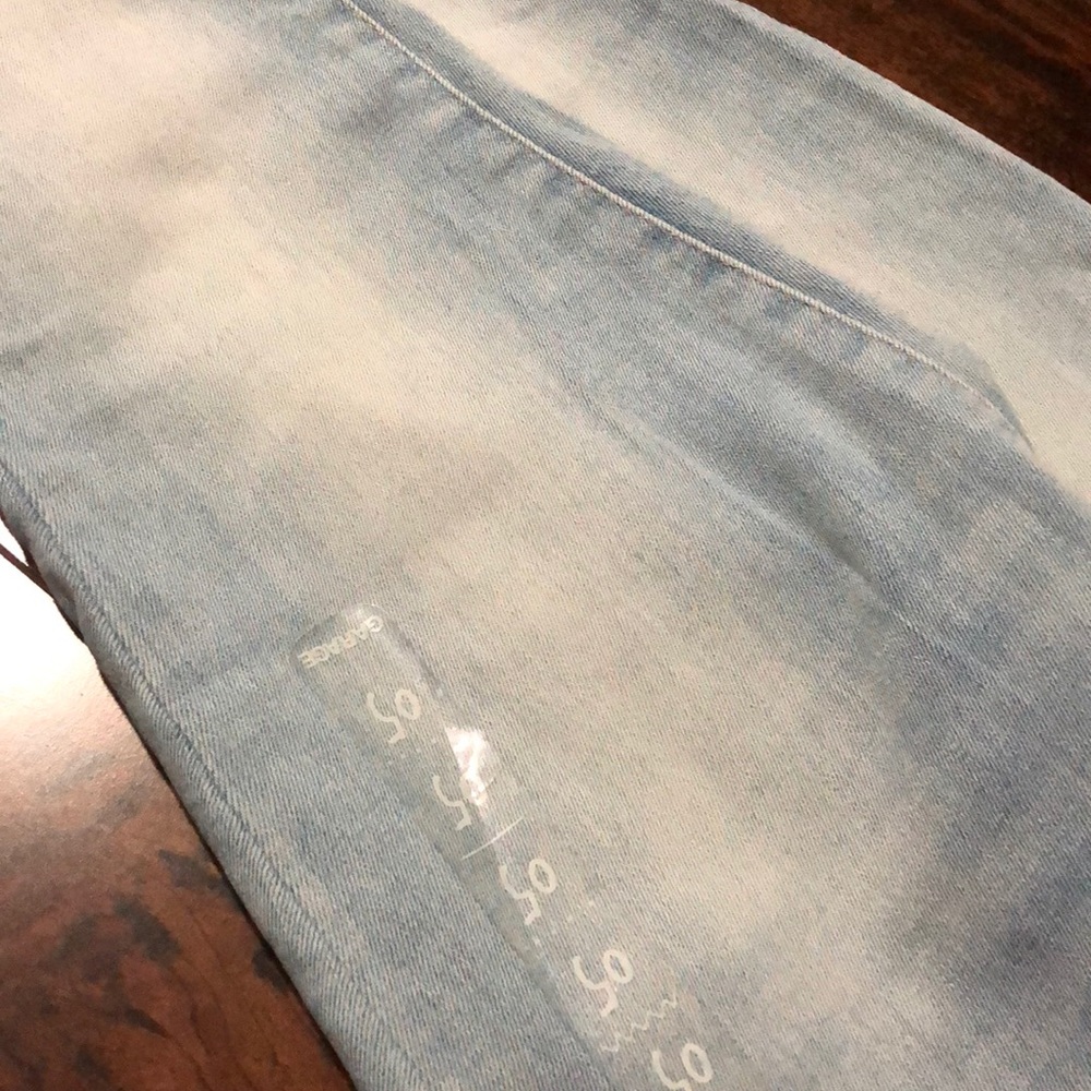 Denim High Rise Jeans - Picture 3 of 4